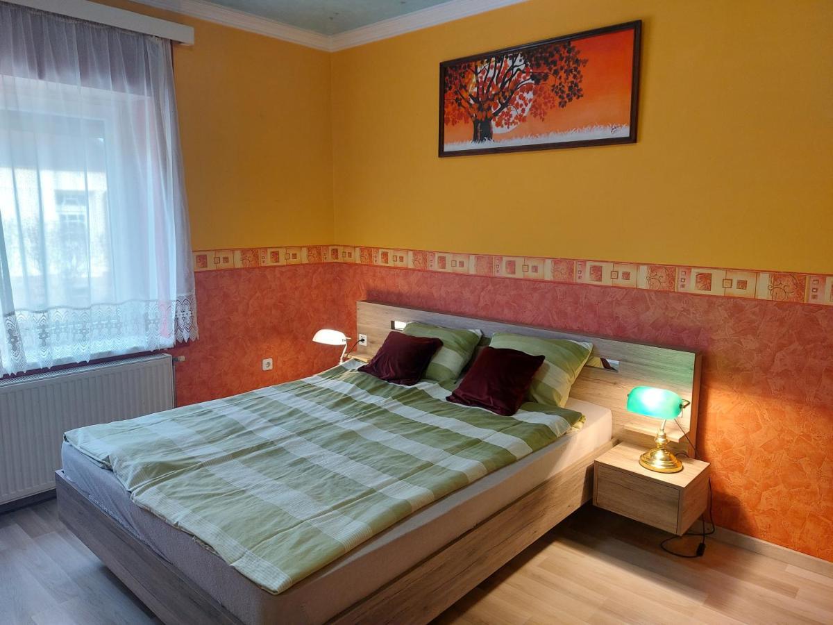 Tuende Szallas Bogács Buitenkant foto